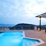 Heavenly Heights By Kb Hospitality Evgiros