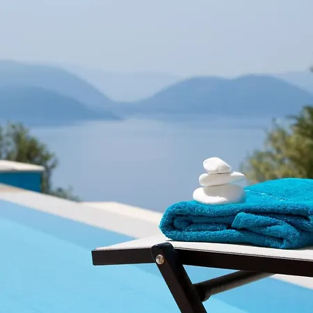 Heavenly Heights By Kb Hospitality Луксозна вила Evgiros