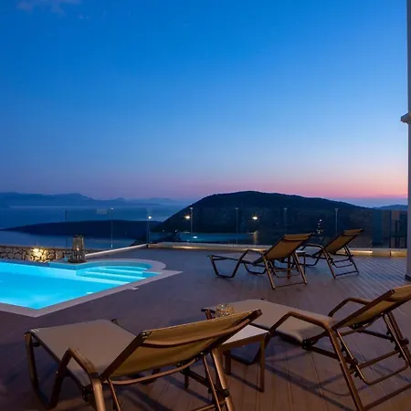 Вилла Heavenly Heights By Kb Hospitality Evgiros