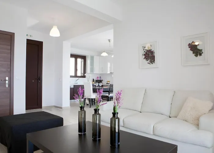 Heavenly Heights By Kb Hospitality * Evgiros